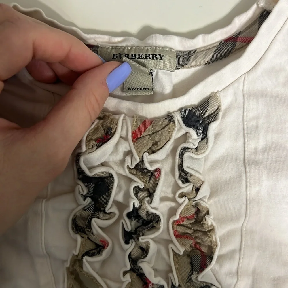 Burberry - Picture 3 of 4